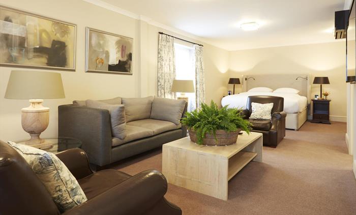 Deluxe Suite at The Angel